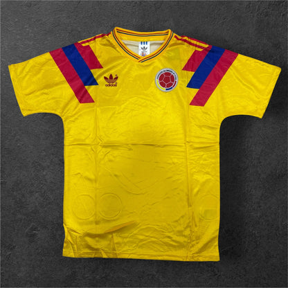 Camiseta Retro Italia 90 Encauchetada